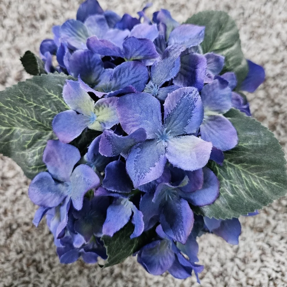 Faux Hydrangea Table Decor